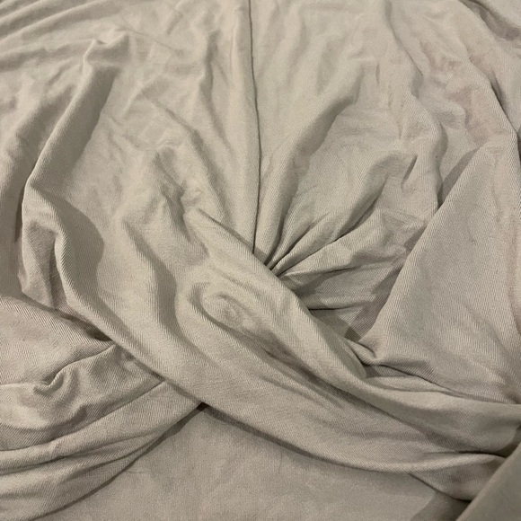 Cropped Longsleeve - Picture 3 of 3